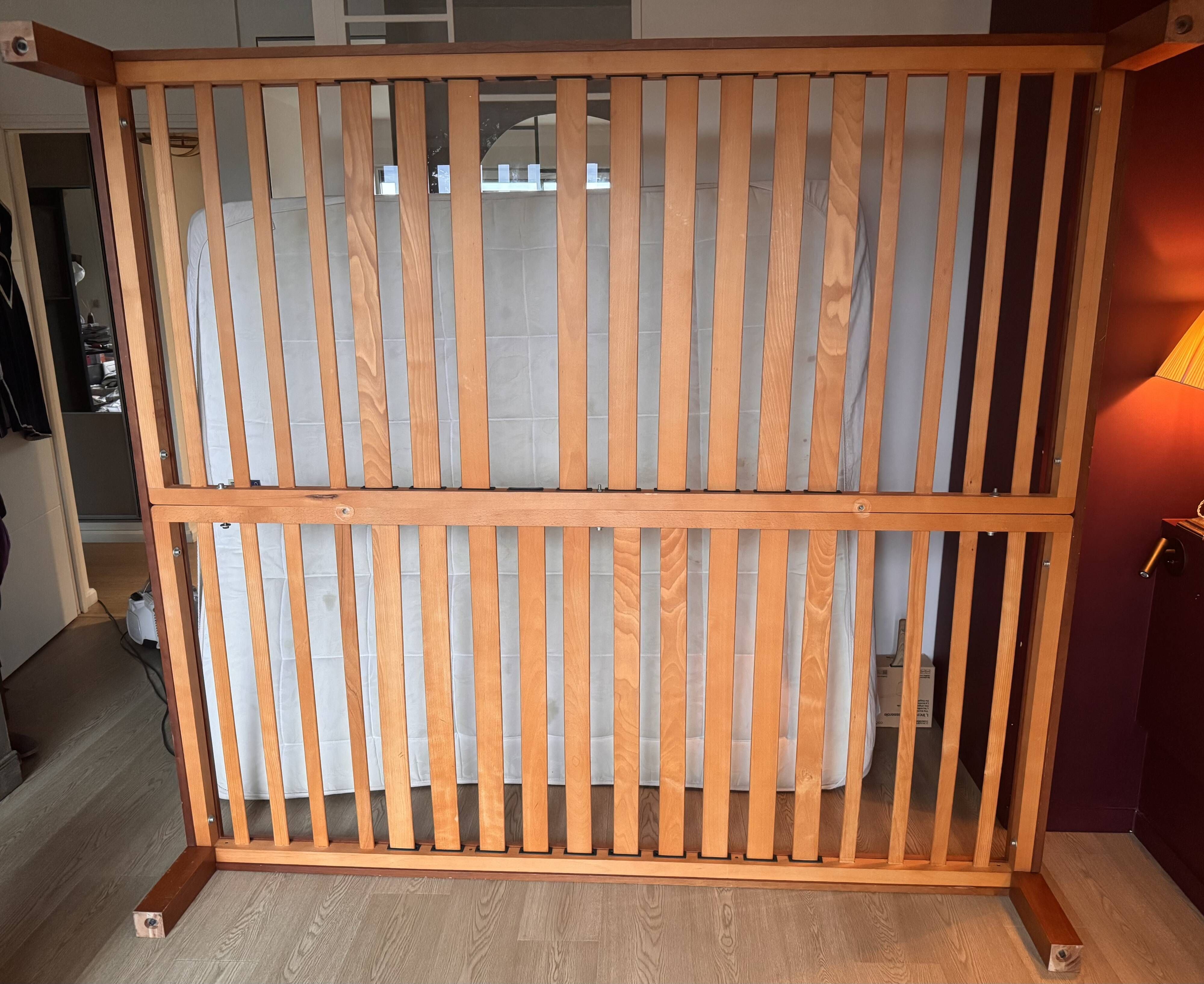 "Diacono" bed frame with slats, walnut finish, 191l x 33h x 210L.
