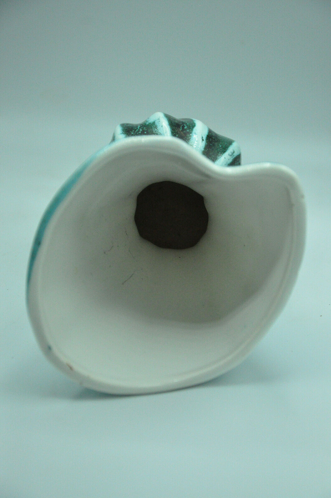 Vase signé Pierrot