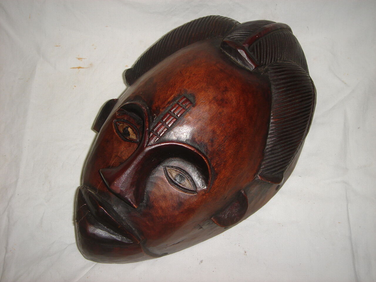 African mask circa 1950/60