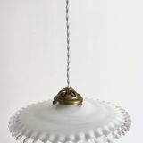 White lace opaline suspension