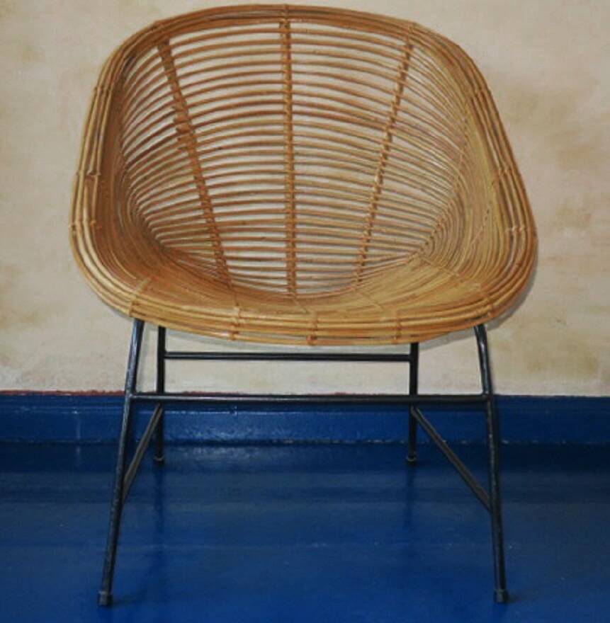 Mid century bamboo an iron pod chair, 1960s