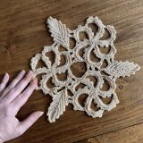Crochet placemat, vintage, beige