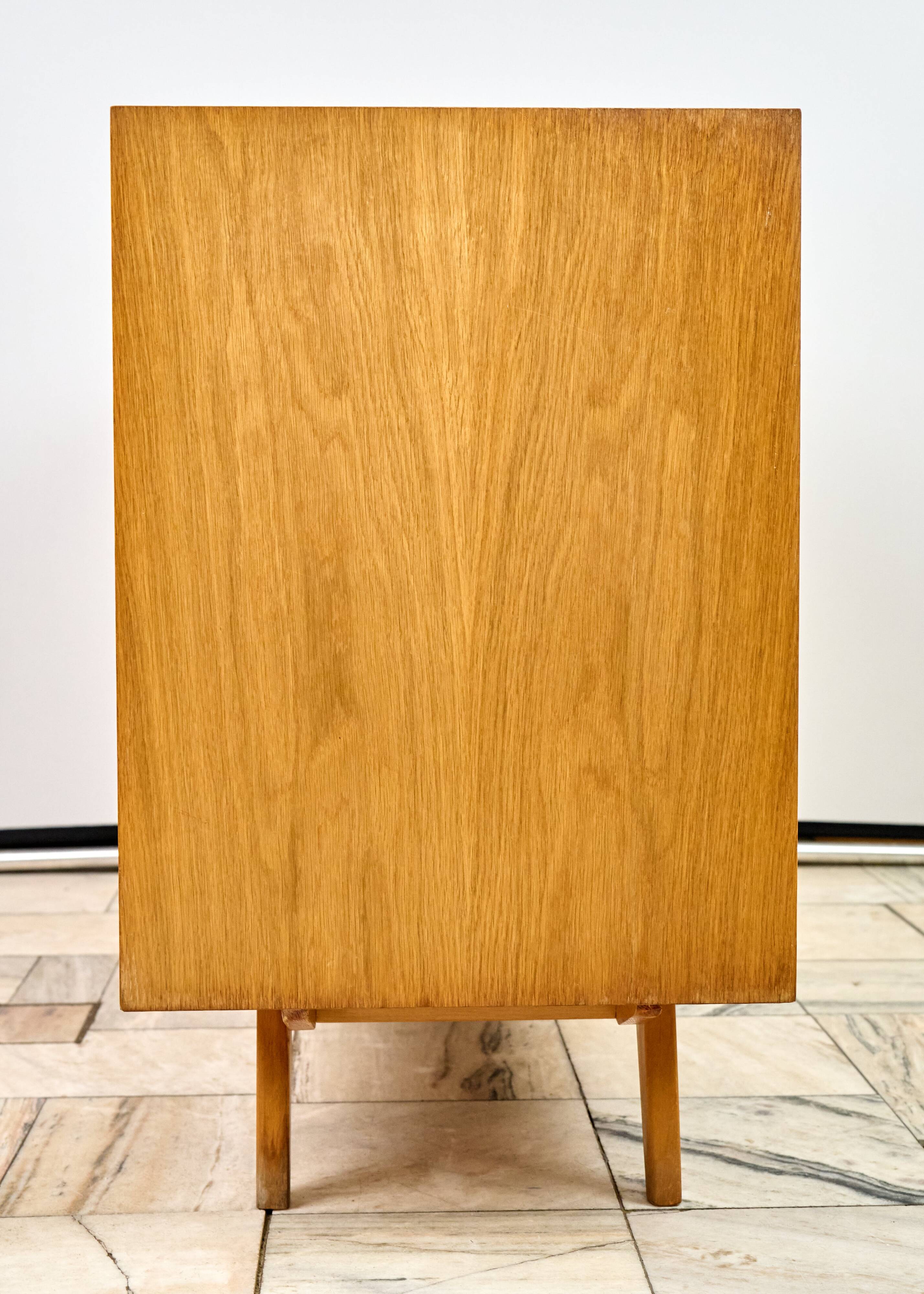 Vintage Sideboard U-450 by Jiří Jiroutek for Interiér Praha, 1960s