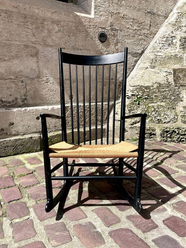 Fauteuil rocking chair par Hans J. Wegner pour FDB Møbler en 1960