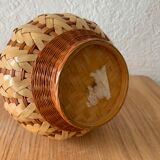 Vase braided natural fibers