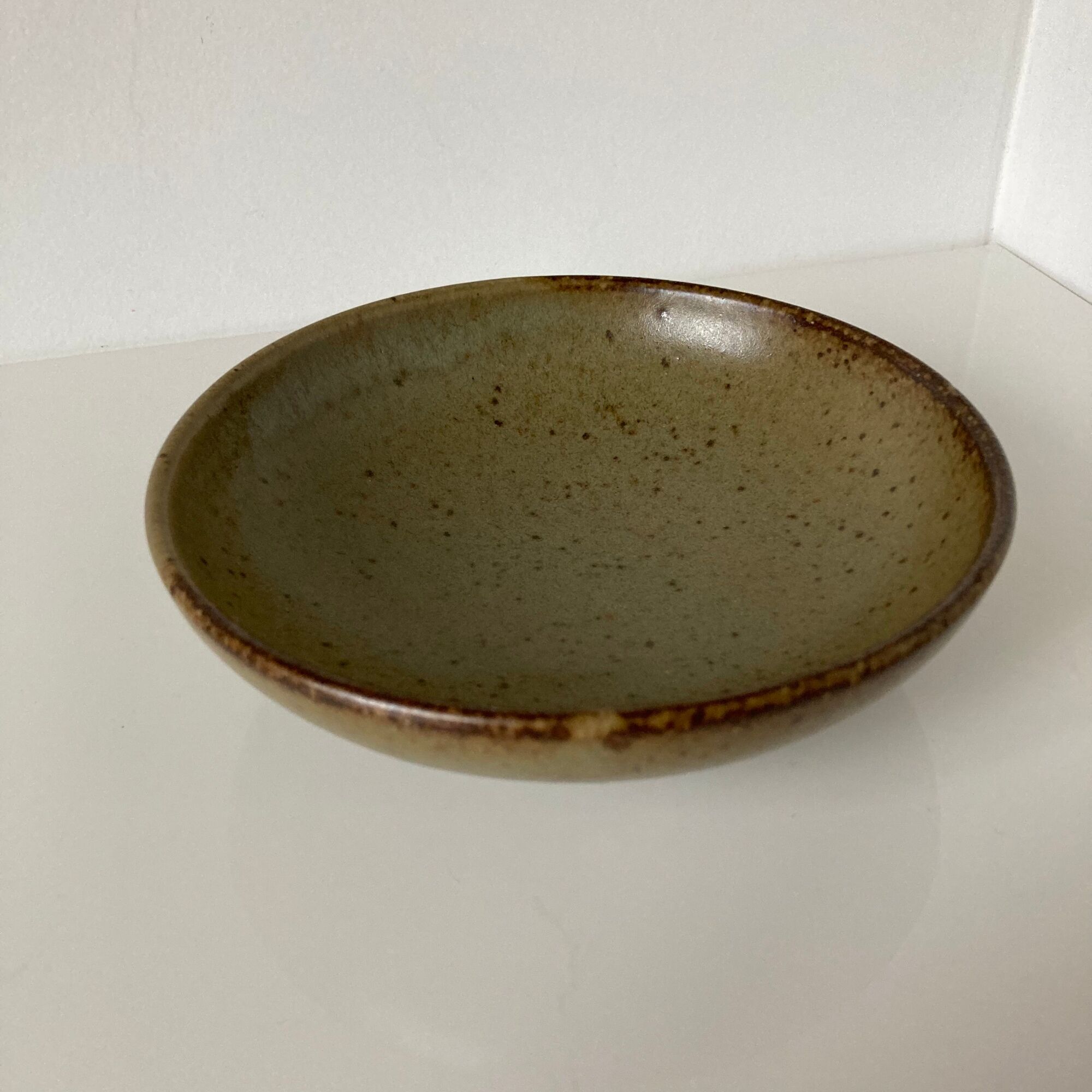Beautiful pair of Japanese cups or bowls in Taizé stoneware
