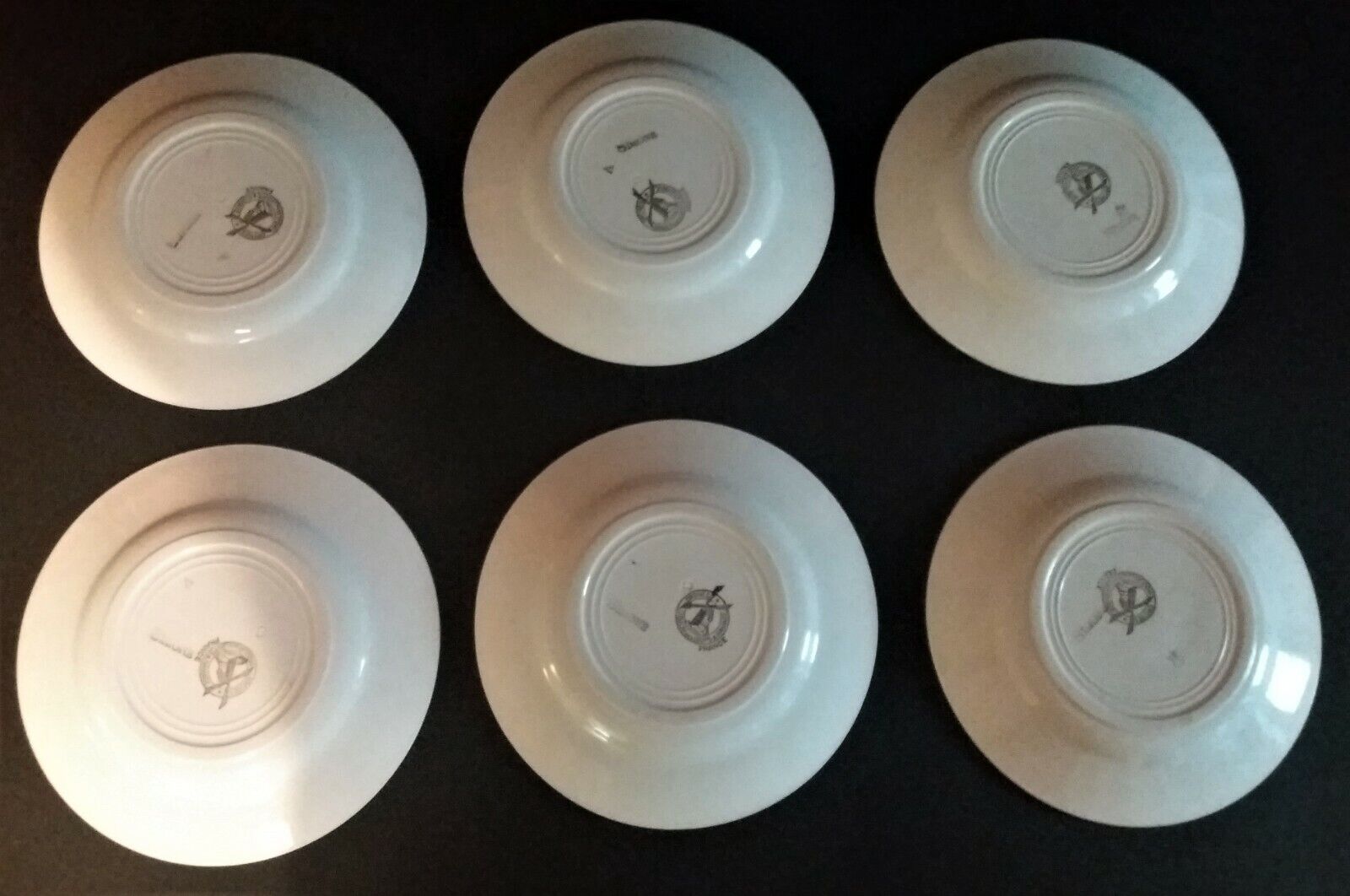 Series of six Orchies earthenware dessert plates model Simone