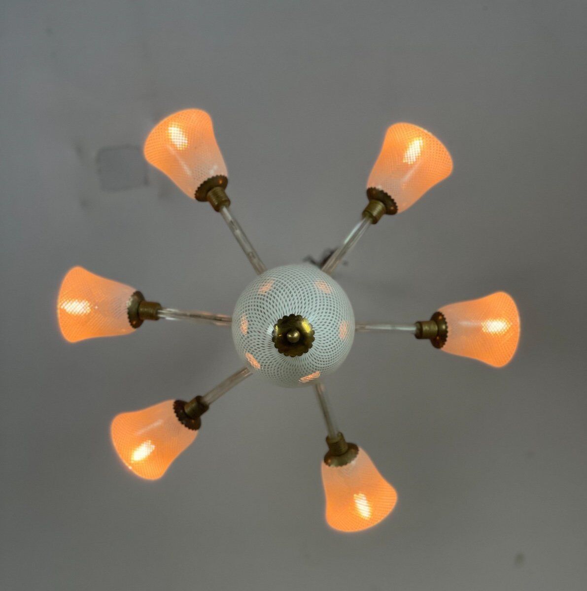 Venetian chandelier in colorless and white murano glass, venini circa 1940