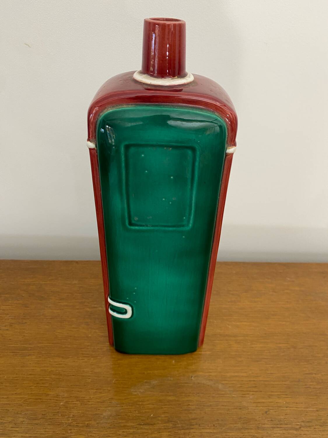 Antique vase jersey pottery ceramic white & black + vintage flower decor