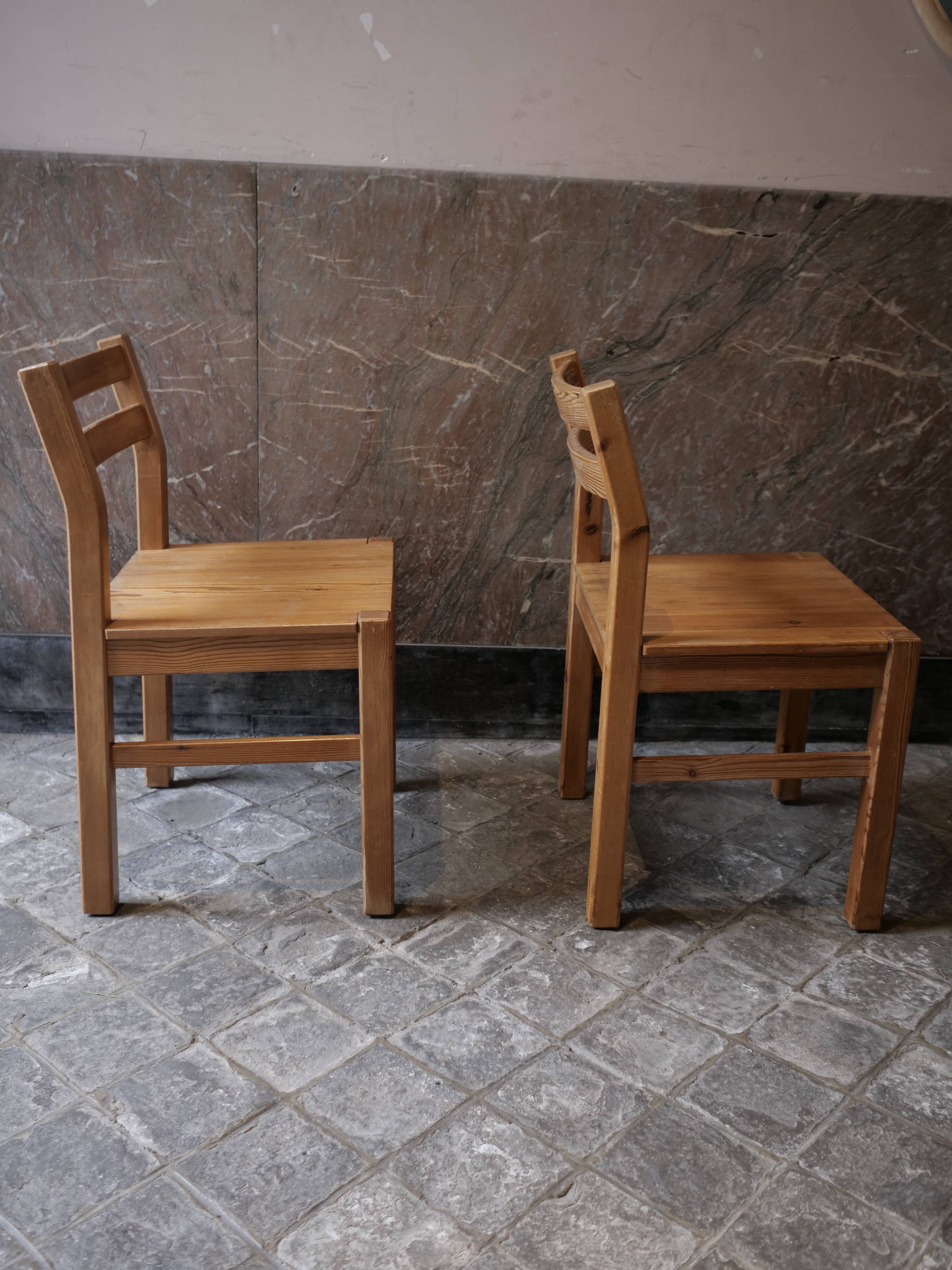 Paire de chaises danoises en pin
