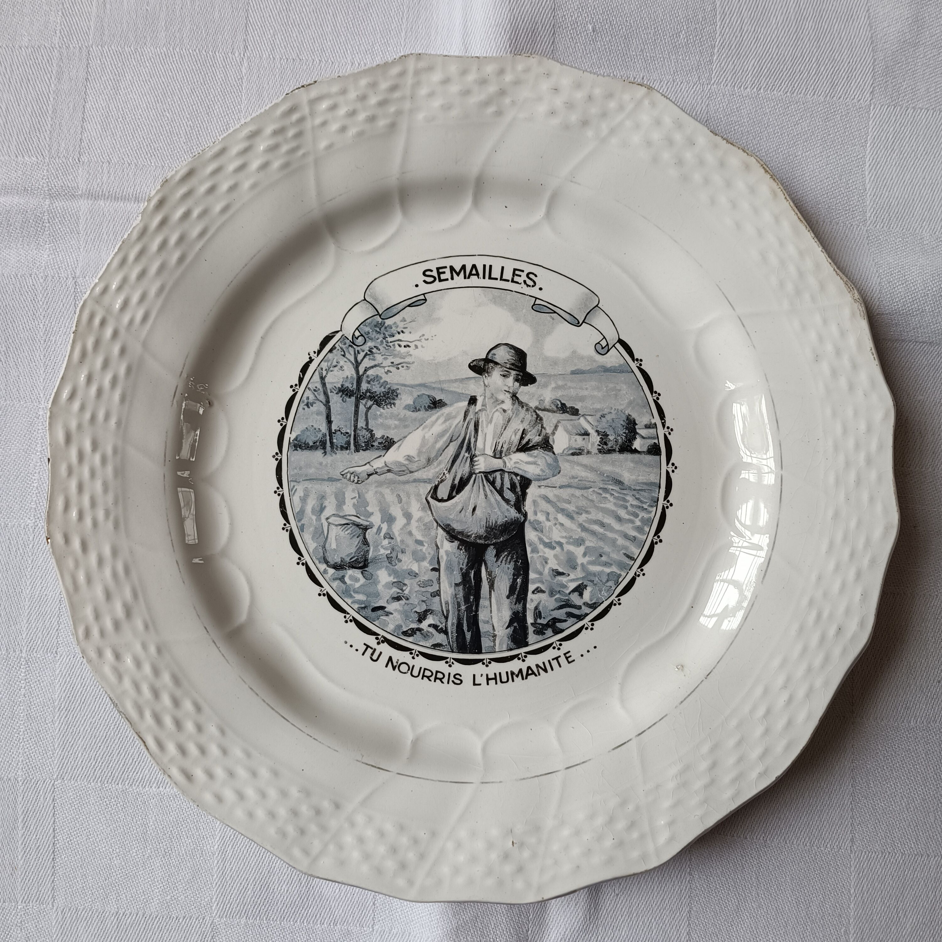 6 dessert plates iron land moulin des loups les chansons