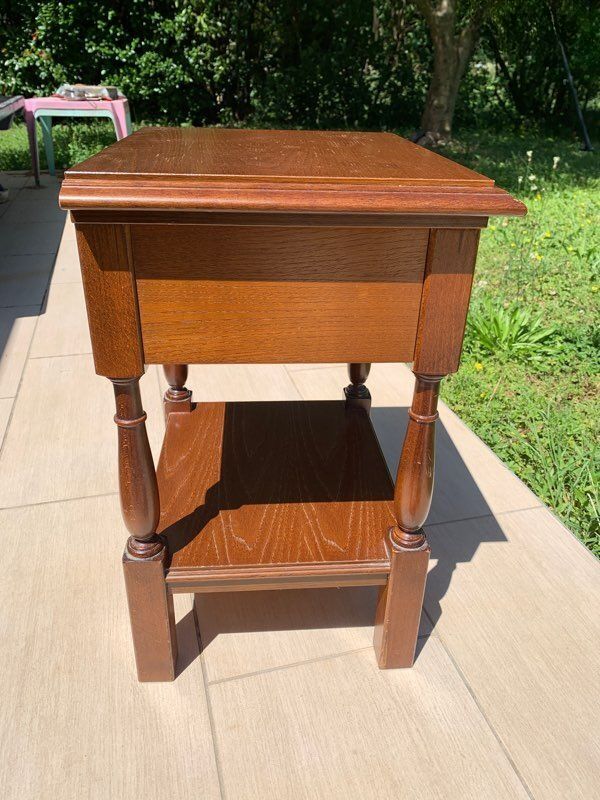 Bedside table