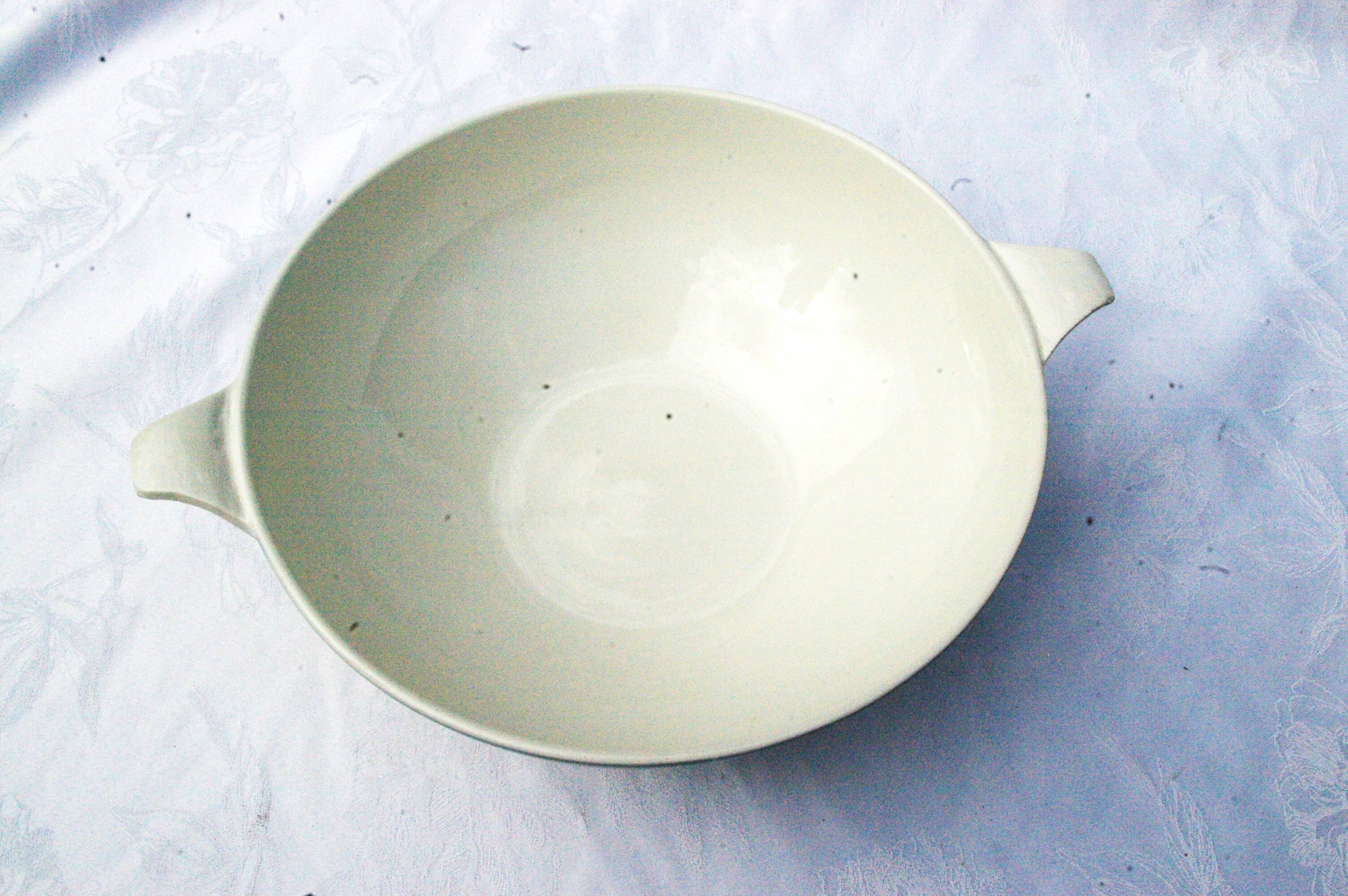 Vintage salad bowl in earthenware from Digoin Sarreguemines model Olga