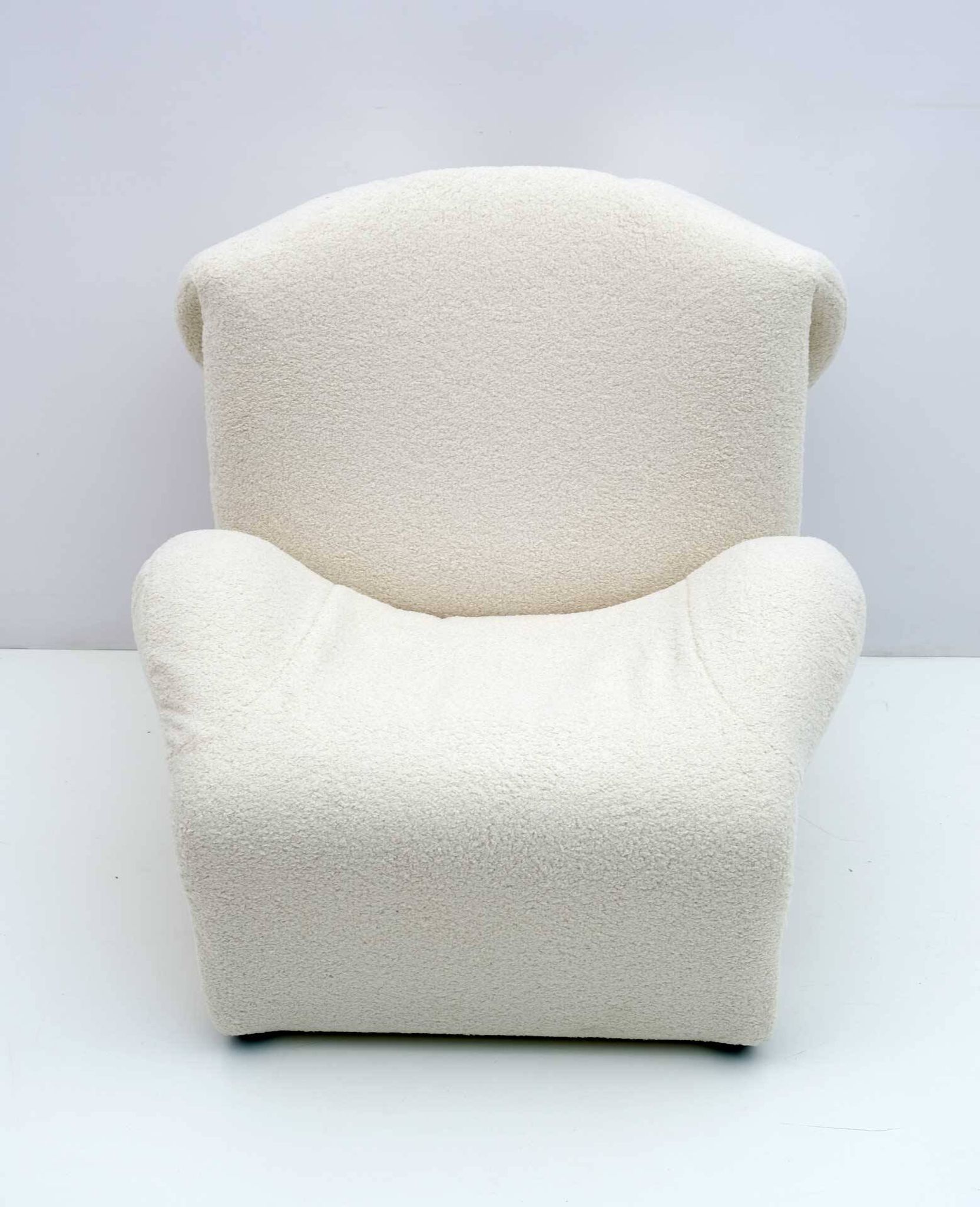 Bouclè Wink Lounge Chair by Toshiyuki Kita for Cassina, 1980s