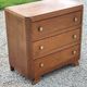 Commode vintage en chêne pieds compas 3 tiroirs des années 50