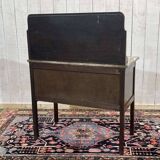 English toilet furniture in mahogany and marble from the early 20th century.