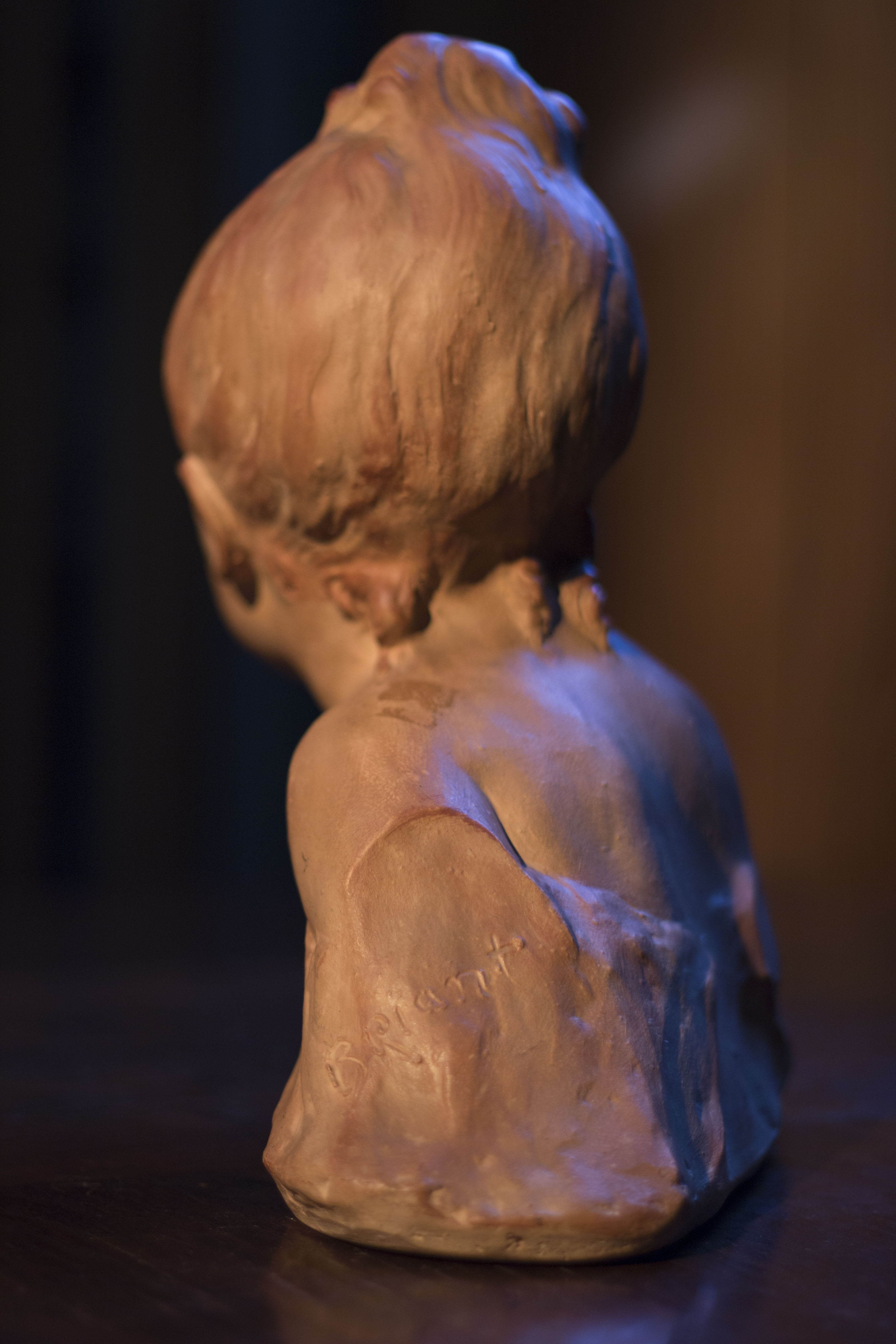 Young girl in bust, 19th century