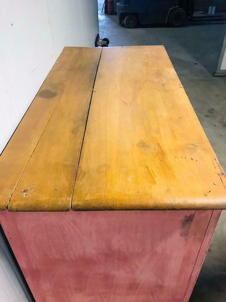 Commode rose vintage