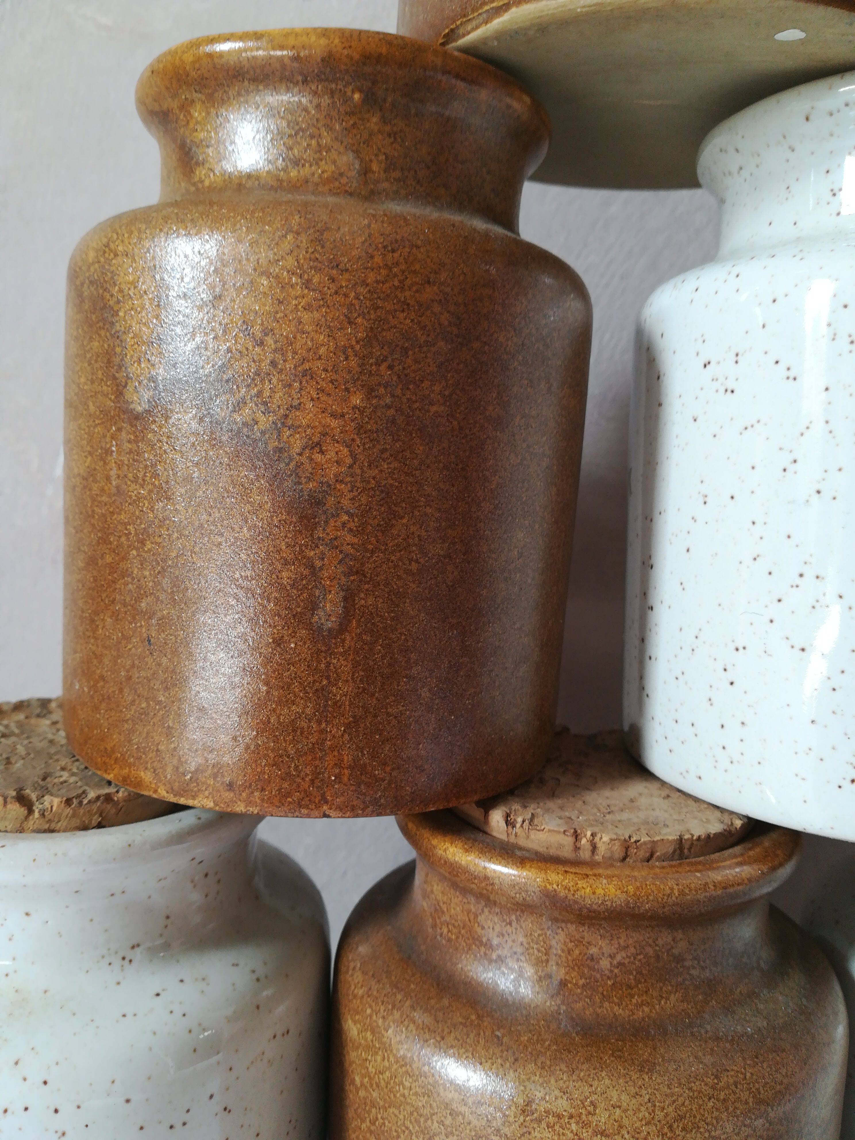 Sandstone pots