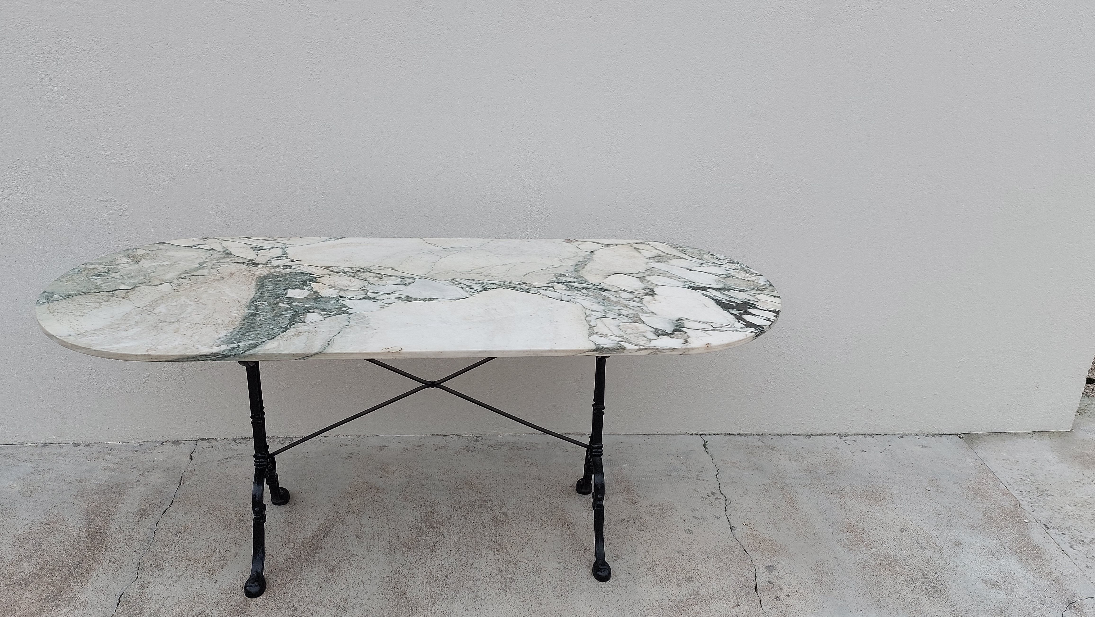 Bistro table restaurant marble godin -1m64