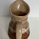 Sandstone pitcher