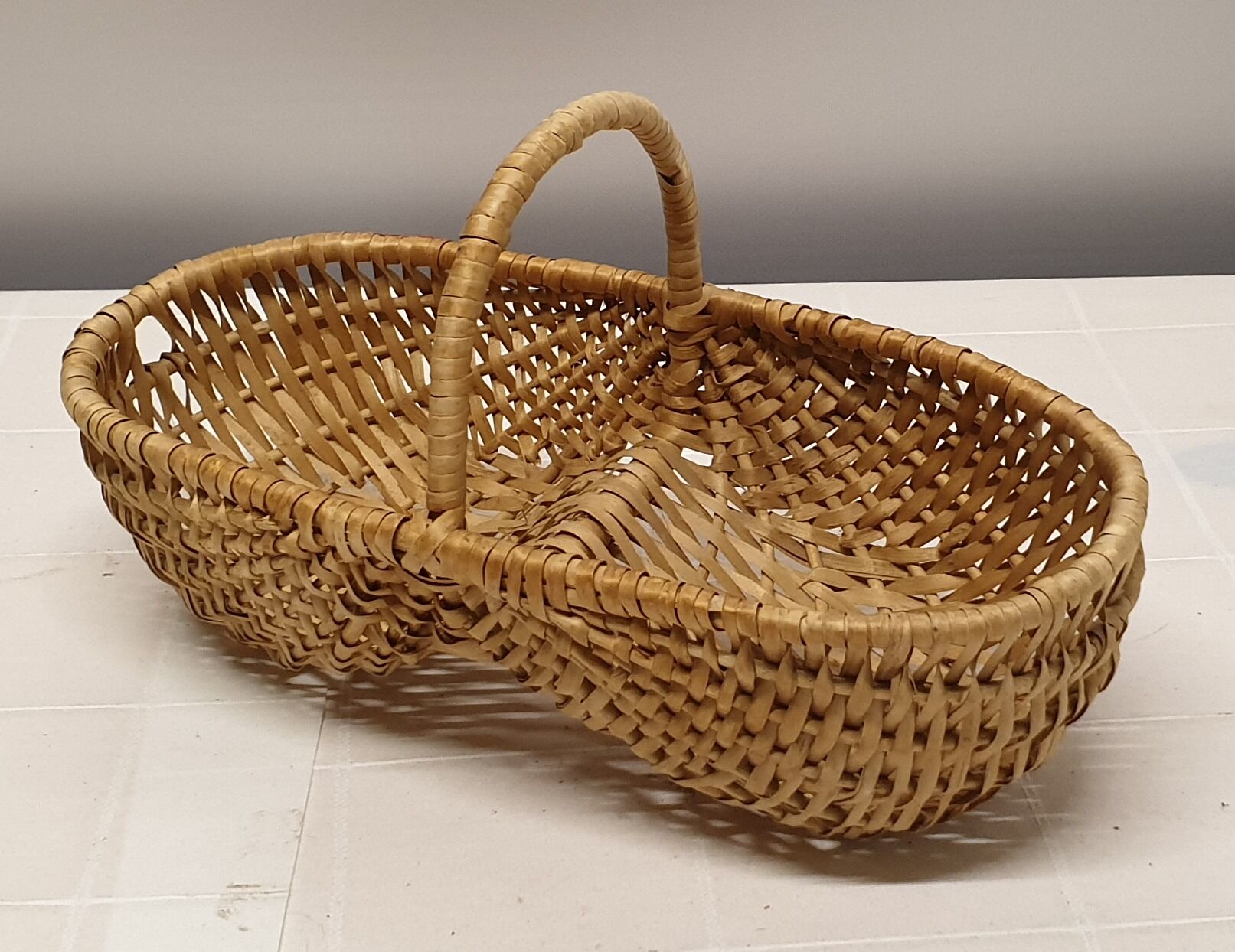 Lot of 2 old wicker baskets