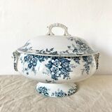 Old soup tureen Saint Amand