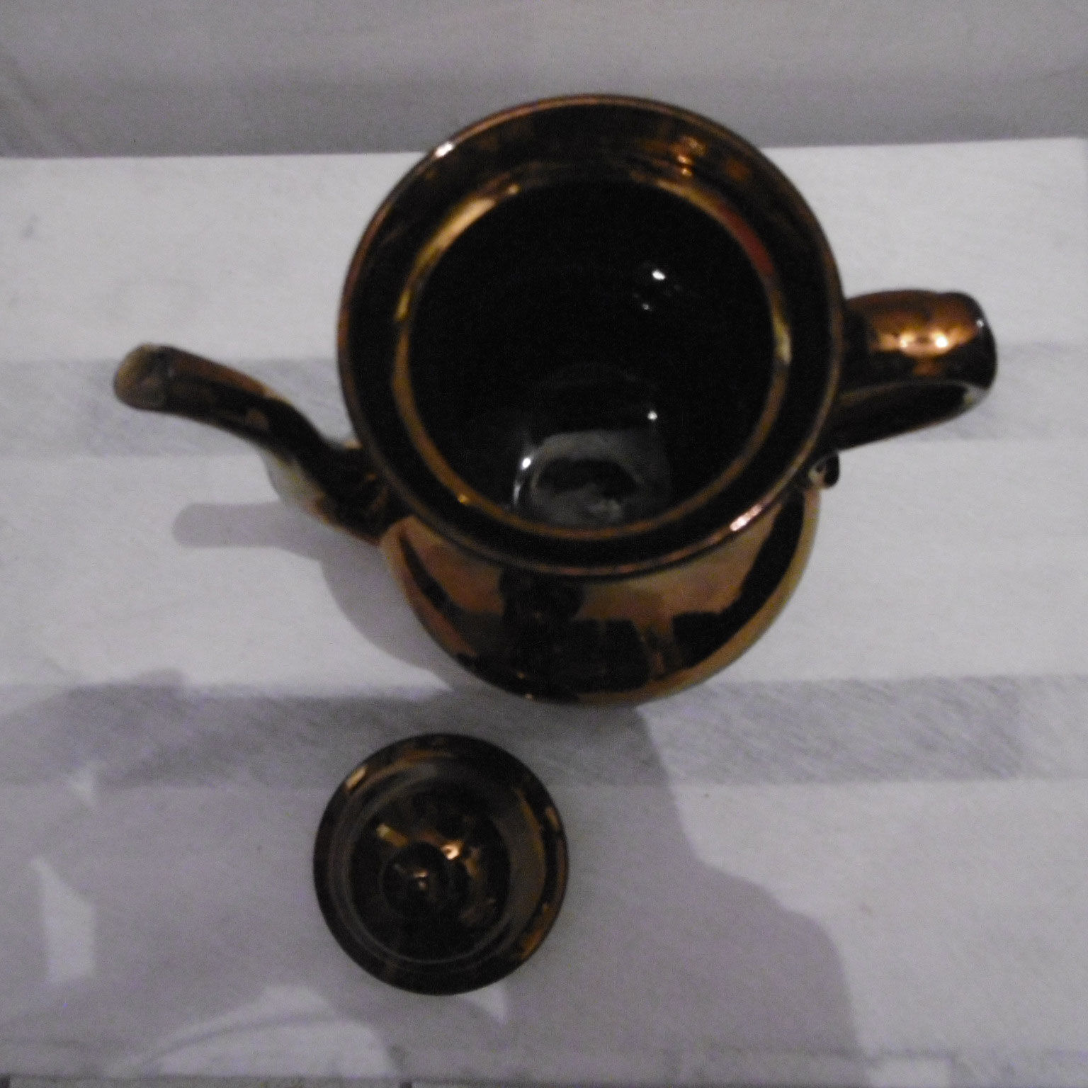 Jersey earthenware teapot - bronze color