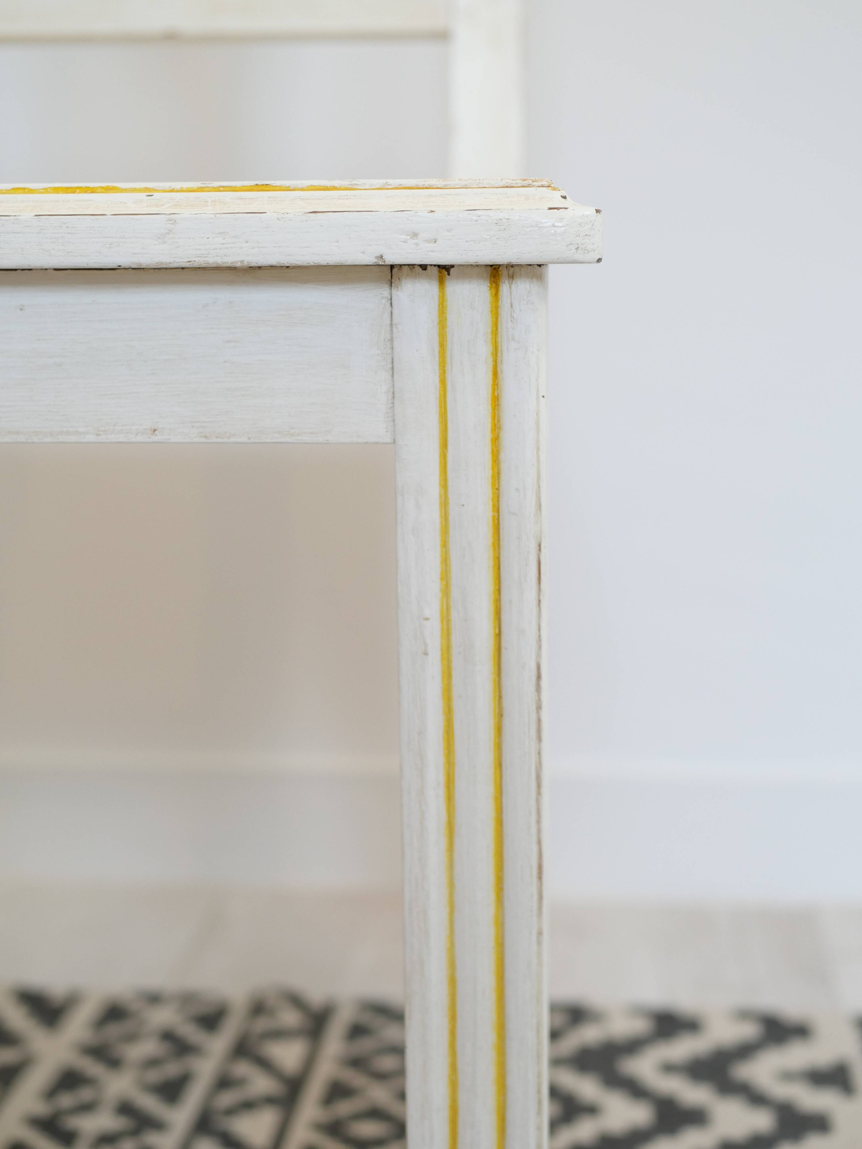 Art Deco chair in wood - 1930s