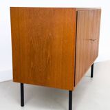 Buffet en teck du milieu du siècle, années 1960