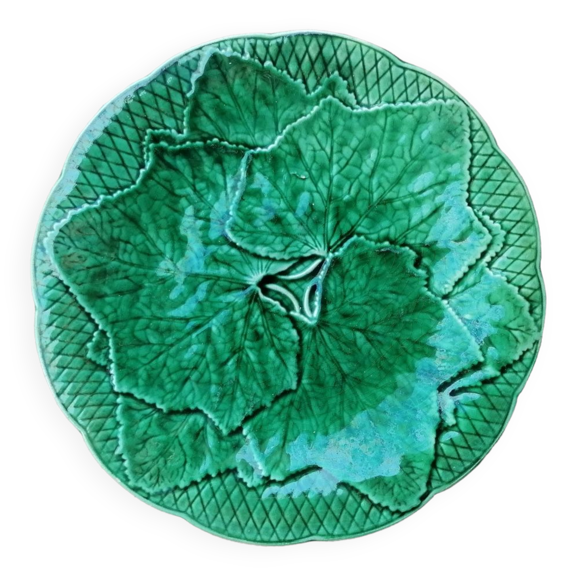 Gien vine leaf dessert plate in Vintage barbotine.