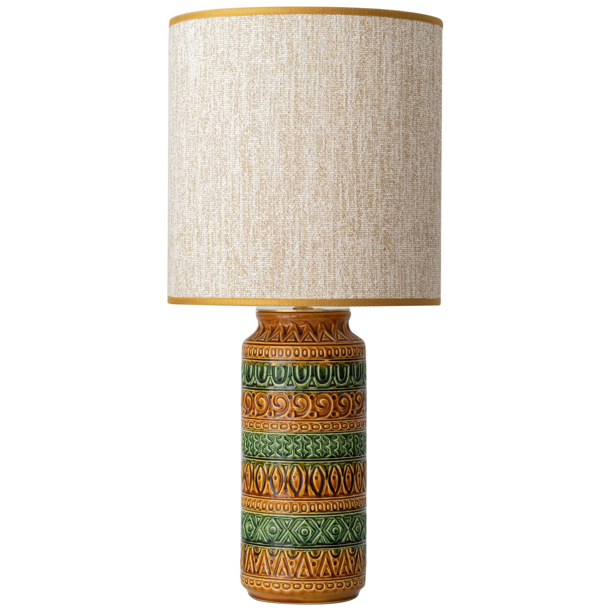 Lampe de table en céramique de style Bitossi des années 1960, émail vert ocre.