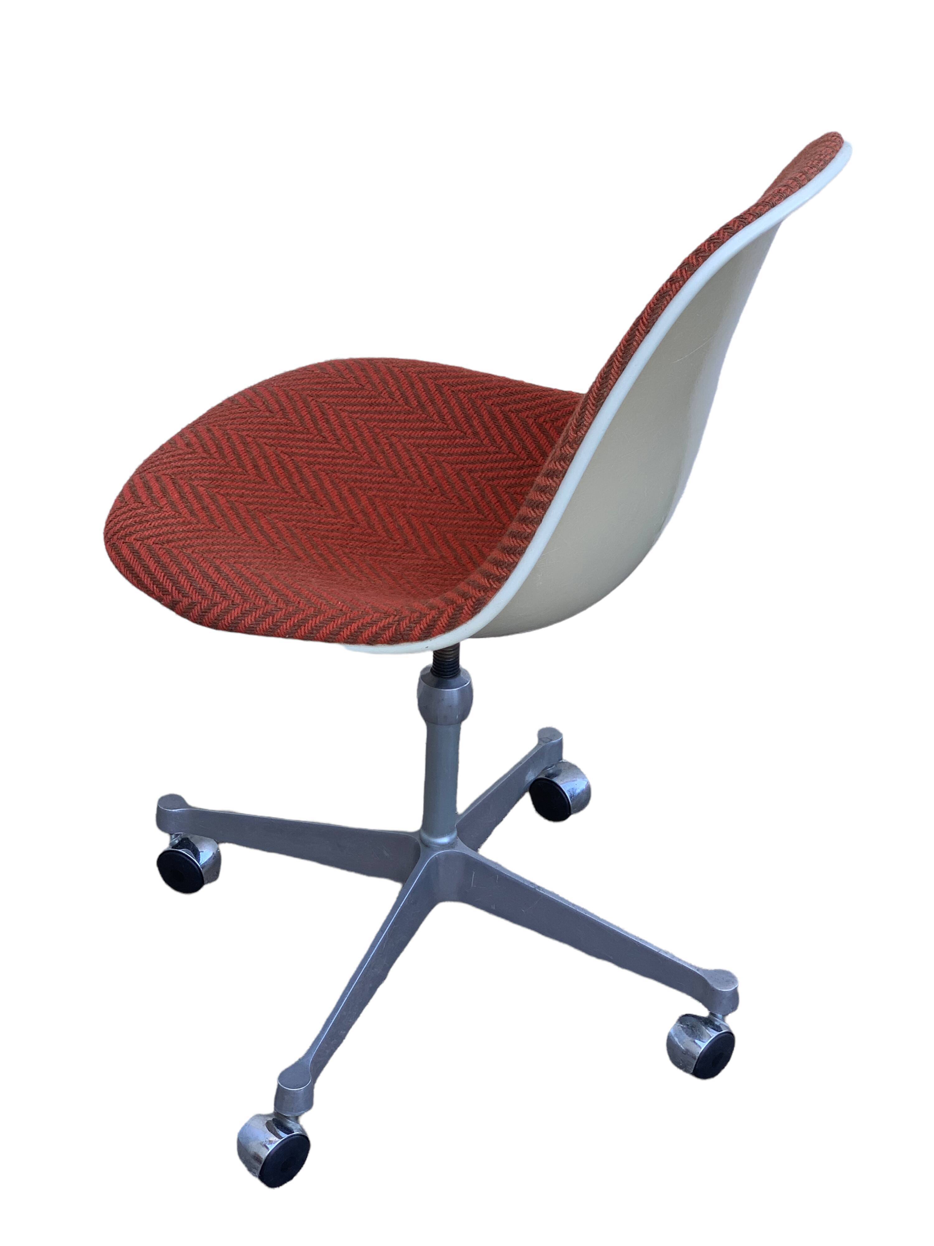 Charles and Ray Eames' office chair for Herman Miller 1960