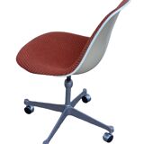 Charles and Ray Eames' office chair for Herman Miller 1960