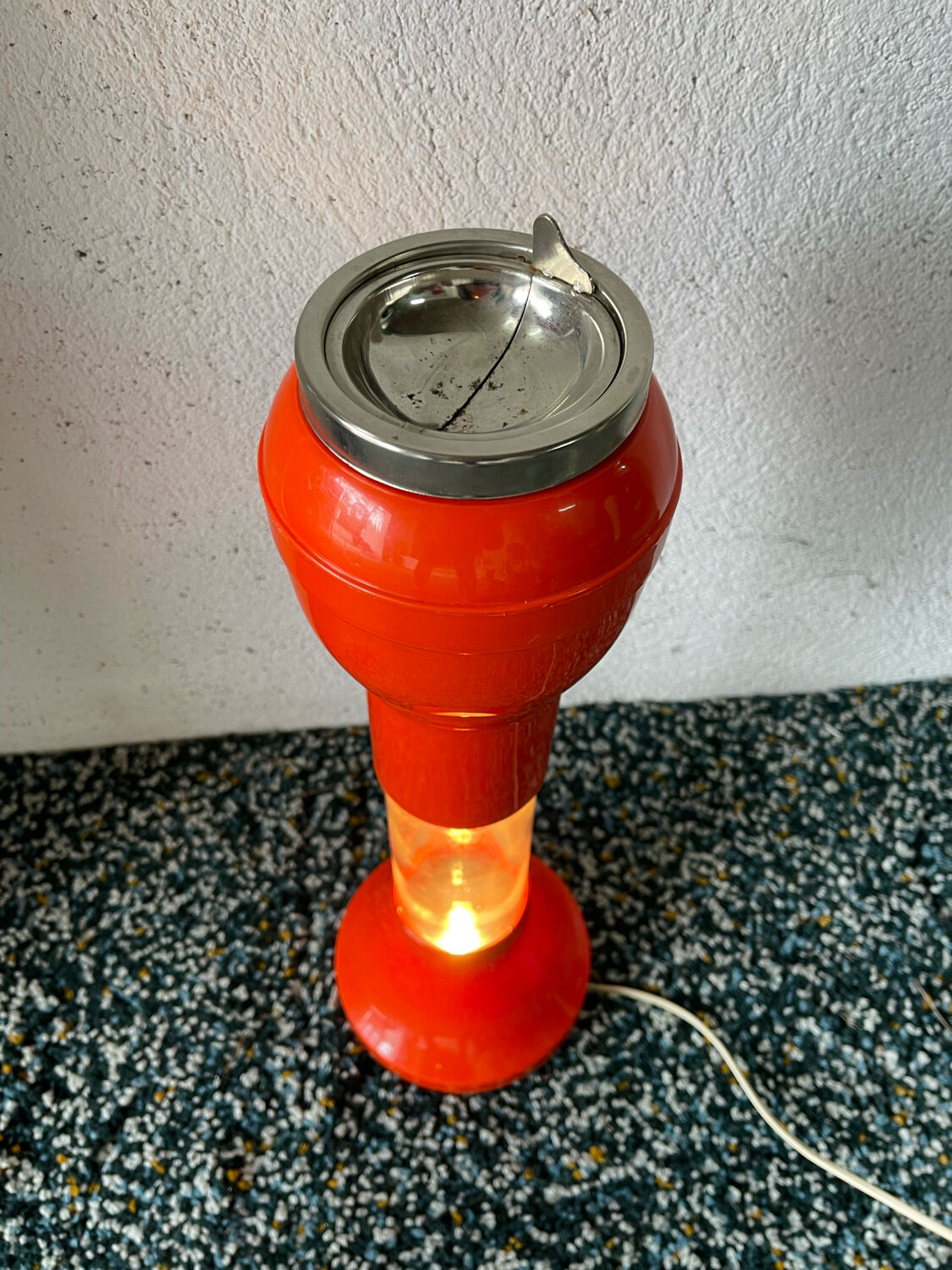 Large floor ashtray lamp tulip space age, with aquatic lighting 70s