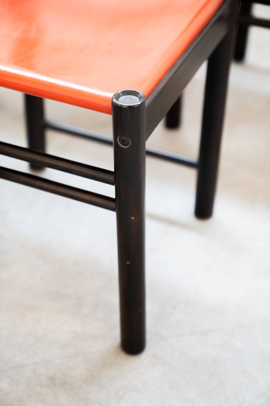 Table and 6 chairs mod. ibisco, 70's/80's