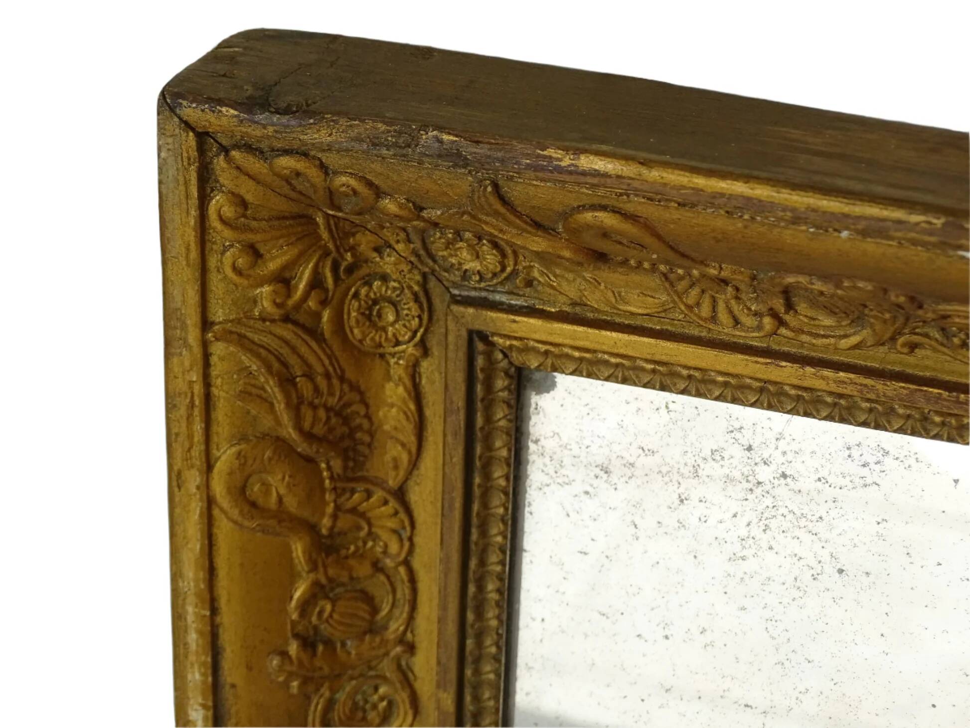 Miroir français ancien à cadre doré orné de cygnes, époque de la Restauration
