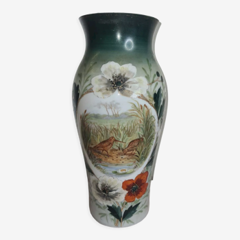 Opaline vase with woodcock