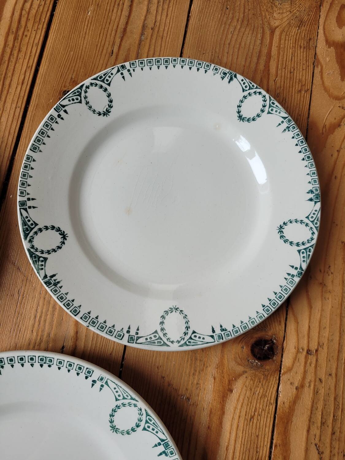 Set of 7 dessert plates n°418 Ceranord