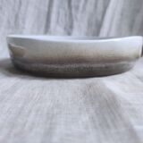 Large dish in white ceramic and earth
