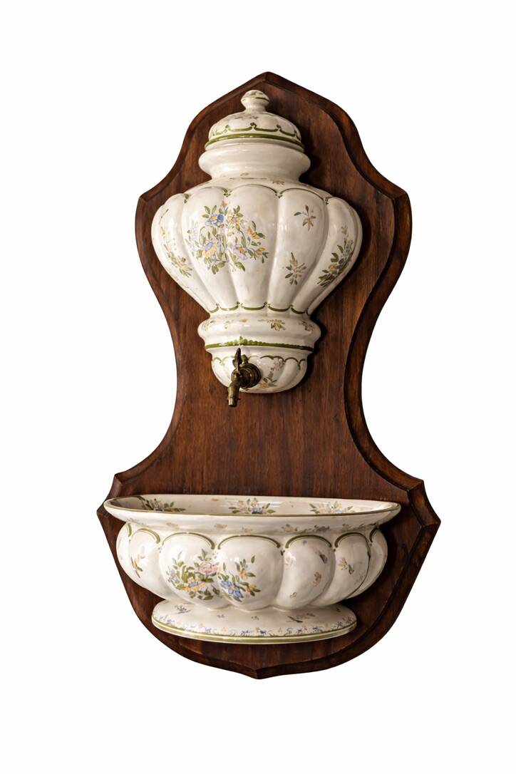 Moustiers wall fountain in signed earthenware – country house spirit