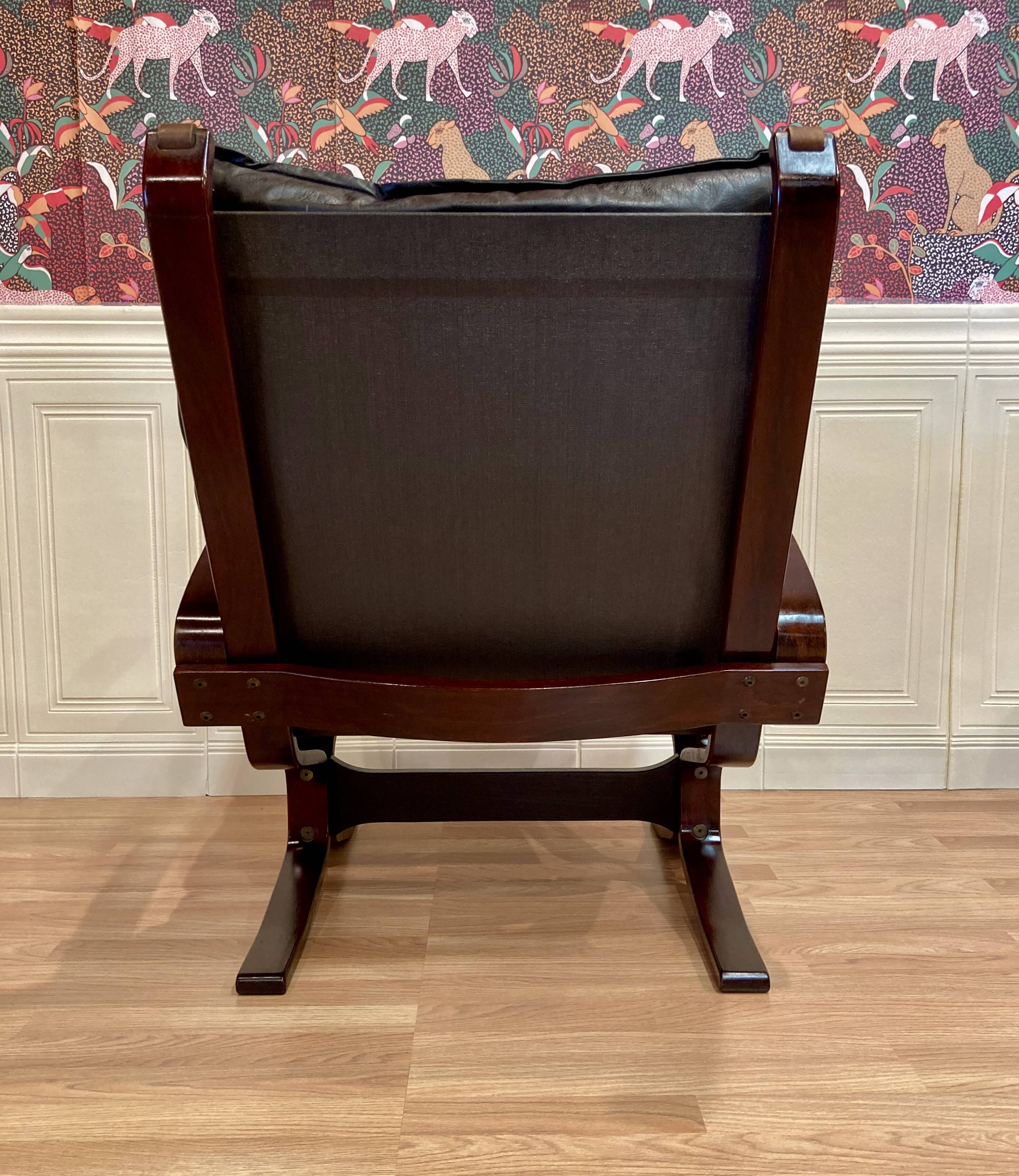 Duo de fauteuils cuir "design scandinave" 1950 "Ingmar Relling".
