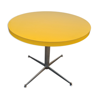 Round table formica yellow 1970