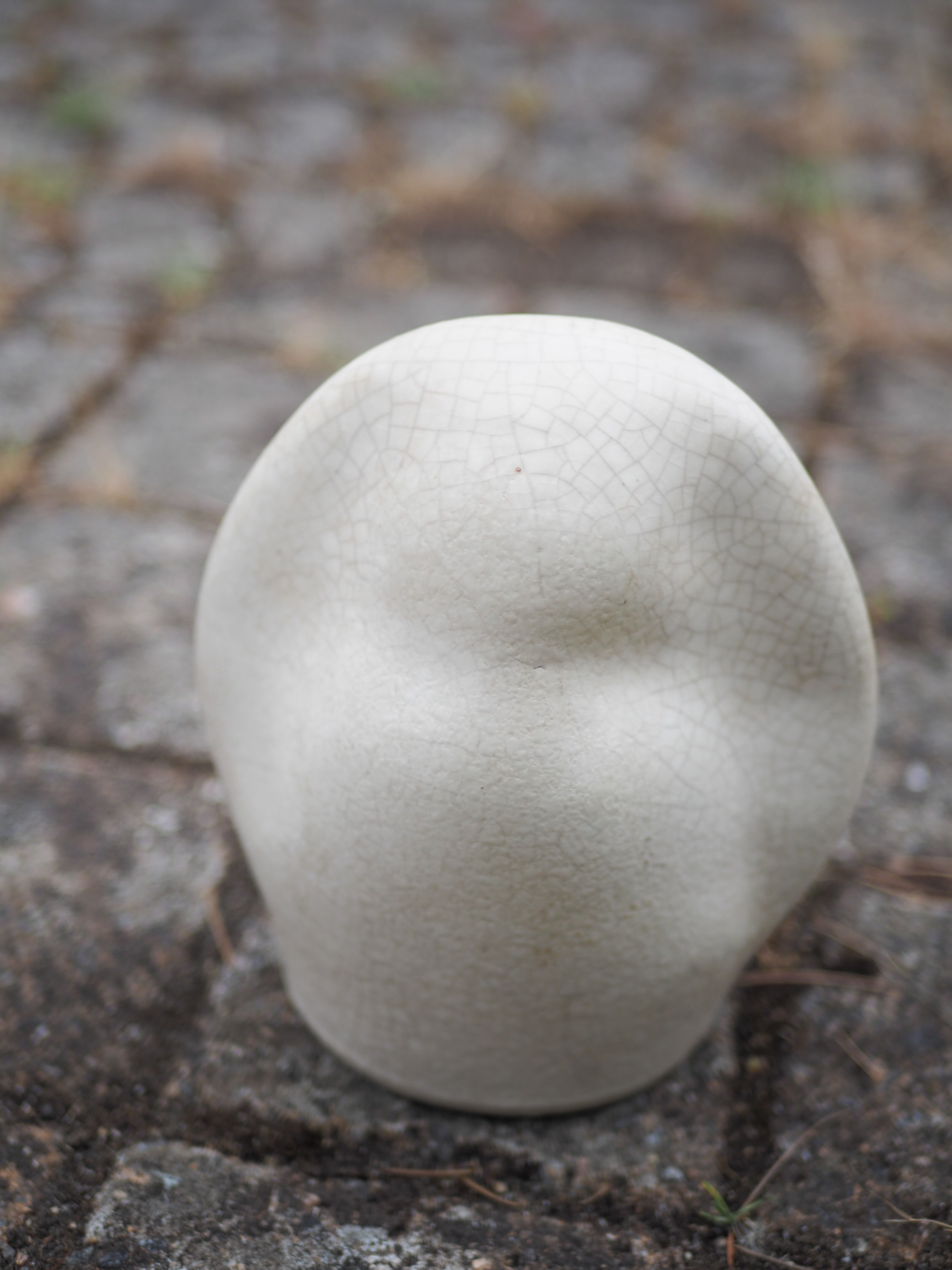 Free-form Soliflore - cracked white enamel - organic ceramic - 80s