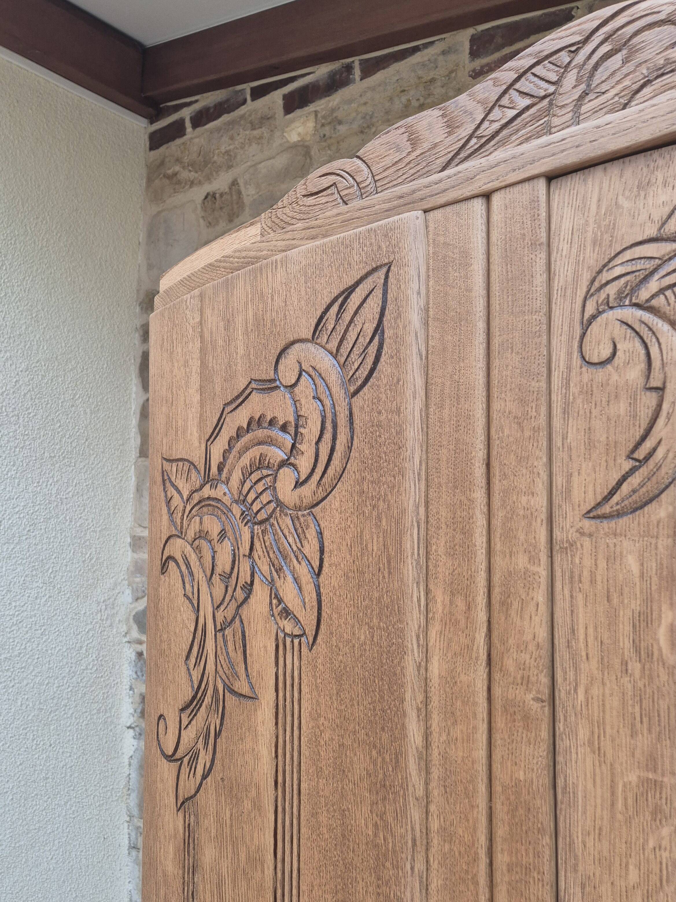 Art Deco cabinet