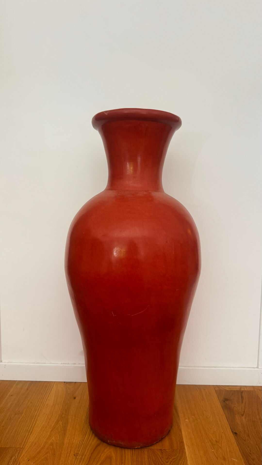 Large monumental vase in red terracotta
