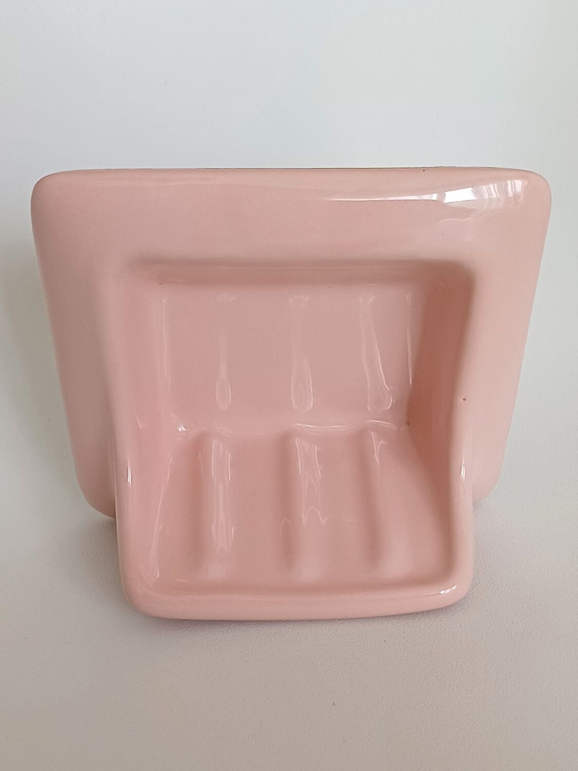 Pink ceramic soap dish