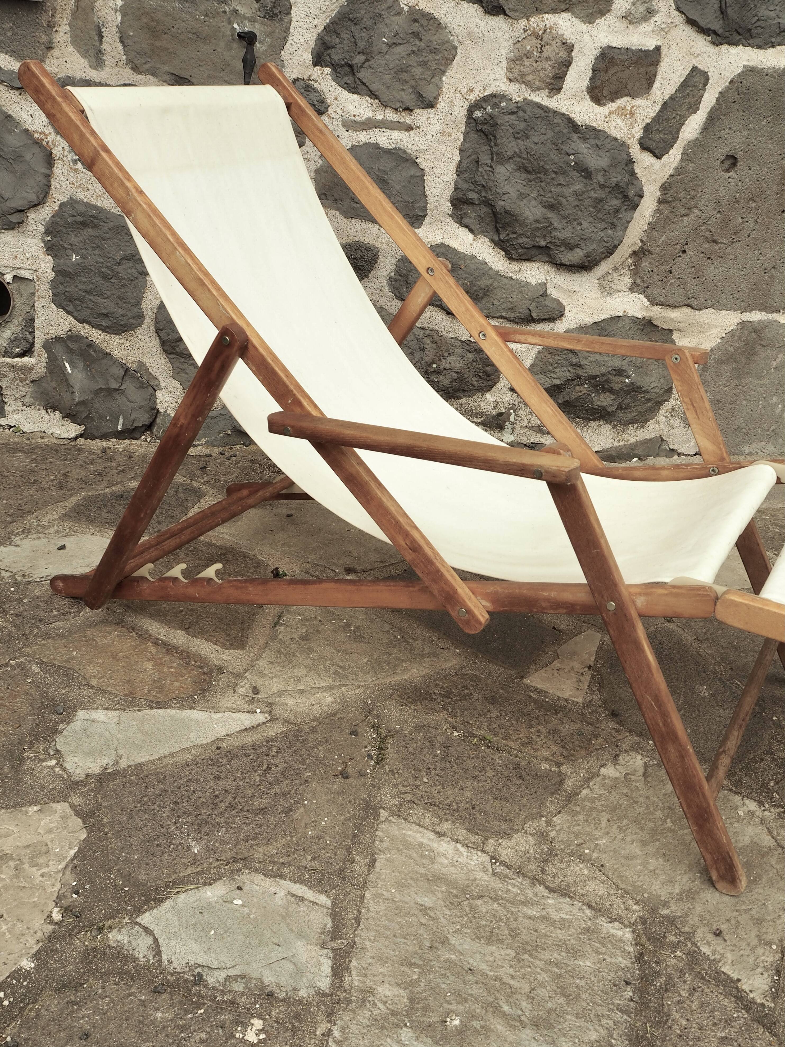 Deckchair with extension chaise longue, in wood and fabric