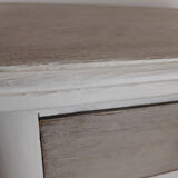 Massive chestnut chevet