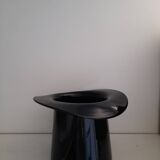 Vase chapeau haut de forme en verre noir